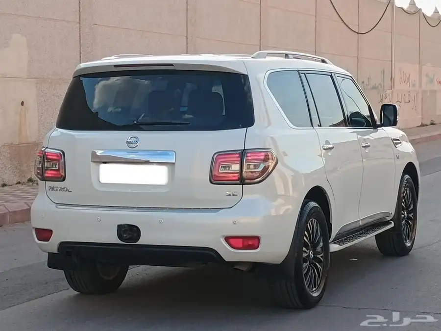 نيسان باترول 2016 SE2 11