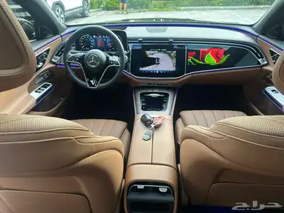 مرسيدس E300 2024 اسود 13