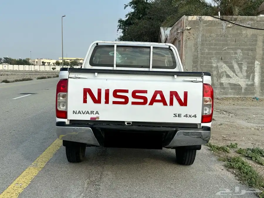 نيسان نافارا 2020 ديزل دبل ودفلوك جير عادي نضيف ماشي قليل 5