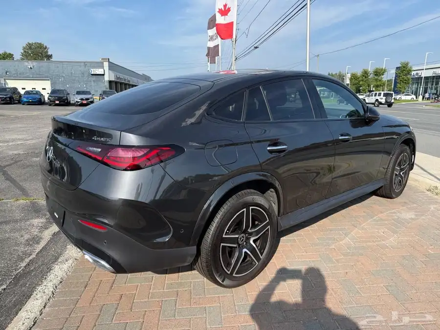 للبيع مرسيدس GLC300 موديل 2023 ببلاش وارد كندا 2