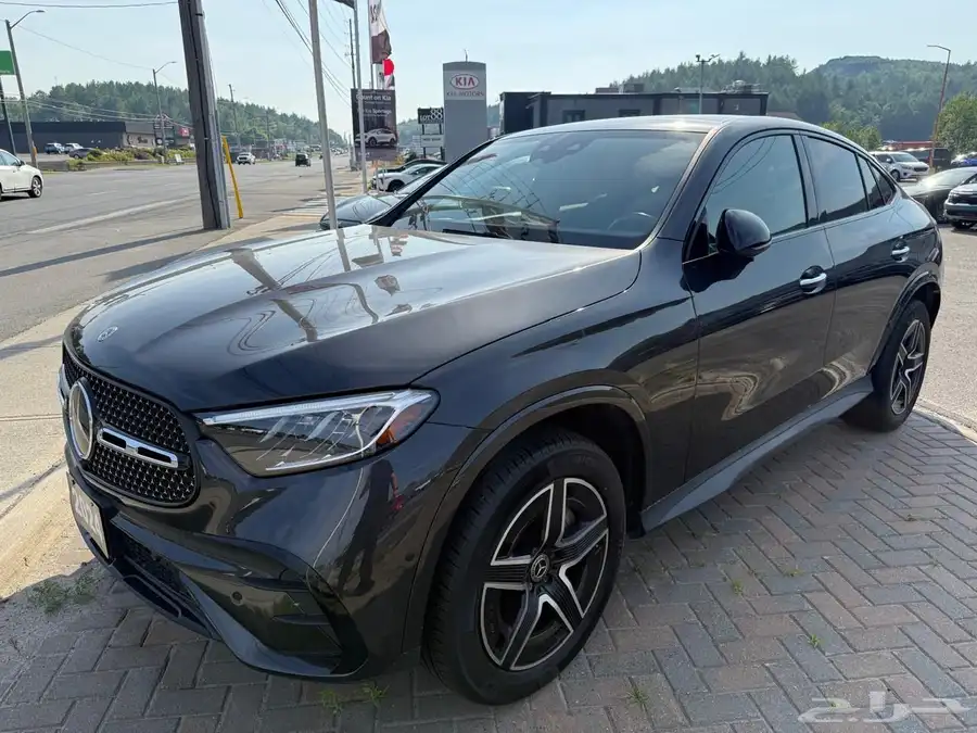 للبيع مرسيدس GLC300 موديل 2023 ببلاش وارد كندا 0