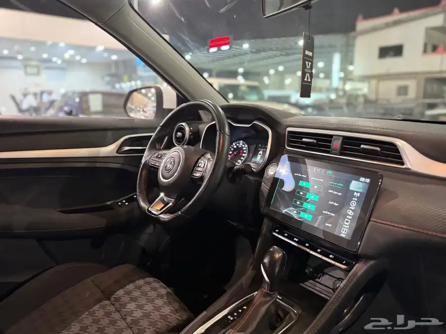ام جي ZS 2023 نص فل 14