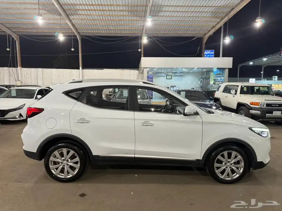 ام جي ZS 2023 نص فل 6
