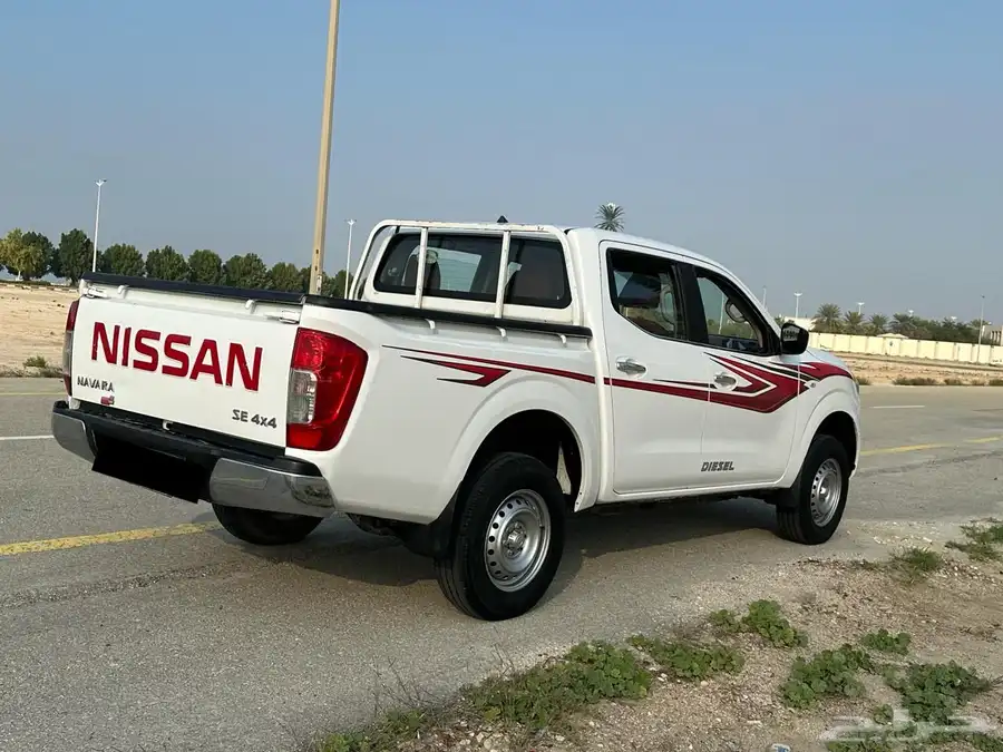 نيسان نافارا 2020 ديزل دبل ودفلوك جير عادي نضيف ماشي قليل 3