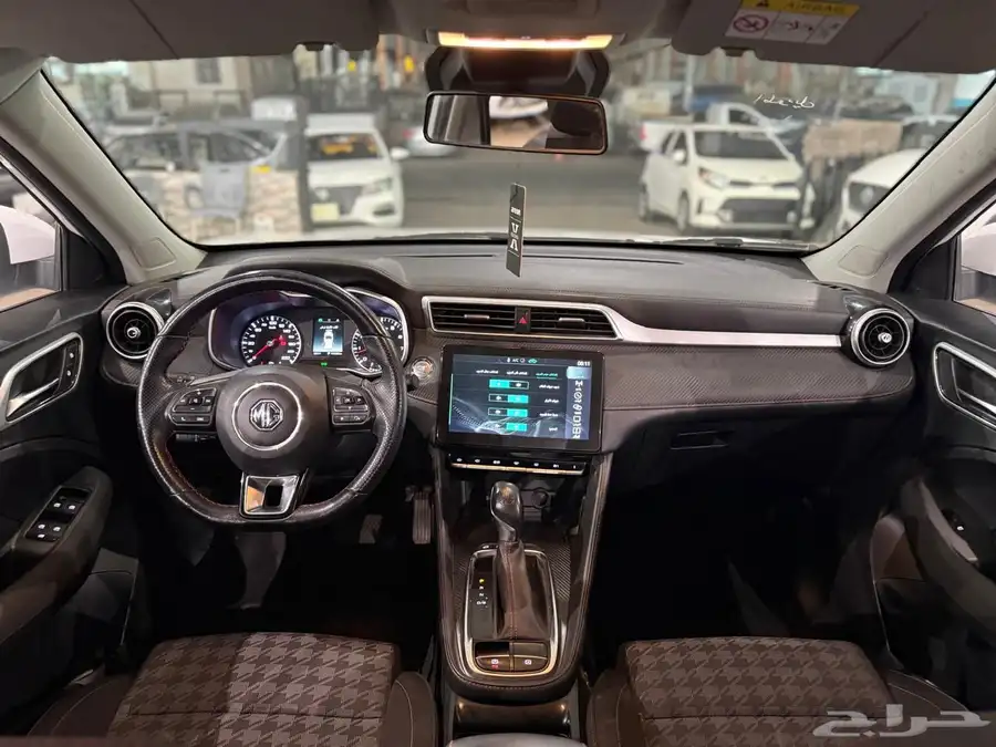 ام جي ZS 2023 نص فل 15