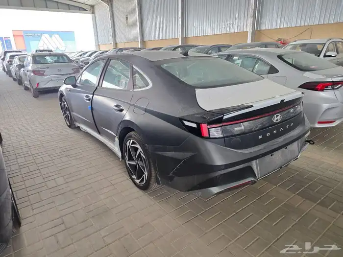 هوانداي سونتا فليت 2025 10