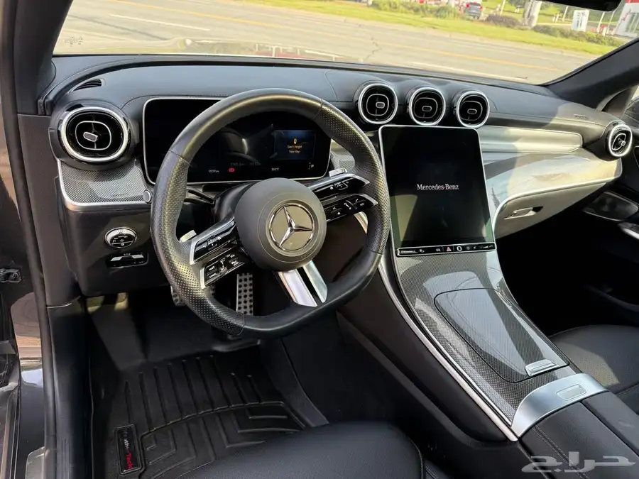 للبيع مرسيدس GLC300 موديل 2023 ببلاش وارد كندا 4