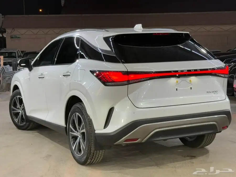 لكزس RX 350 موديل 2023 ( بحالة الجديد ) 10