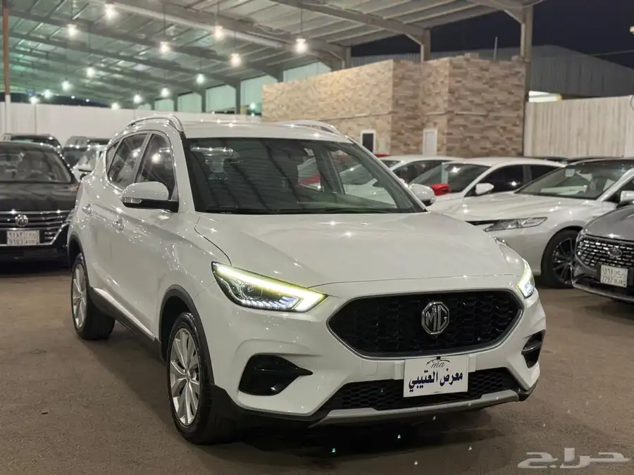 ام جي ZS 2023 نص فل 2