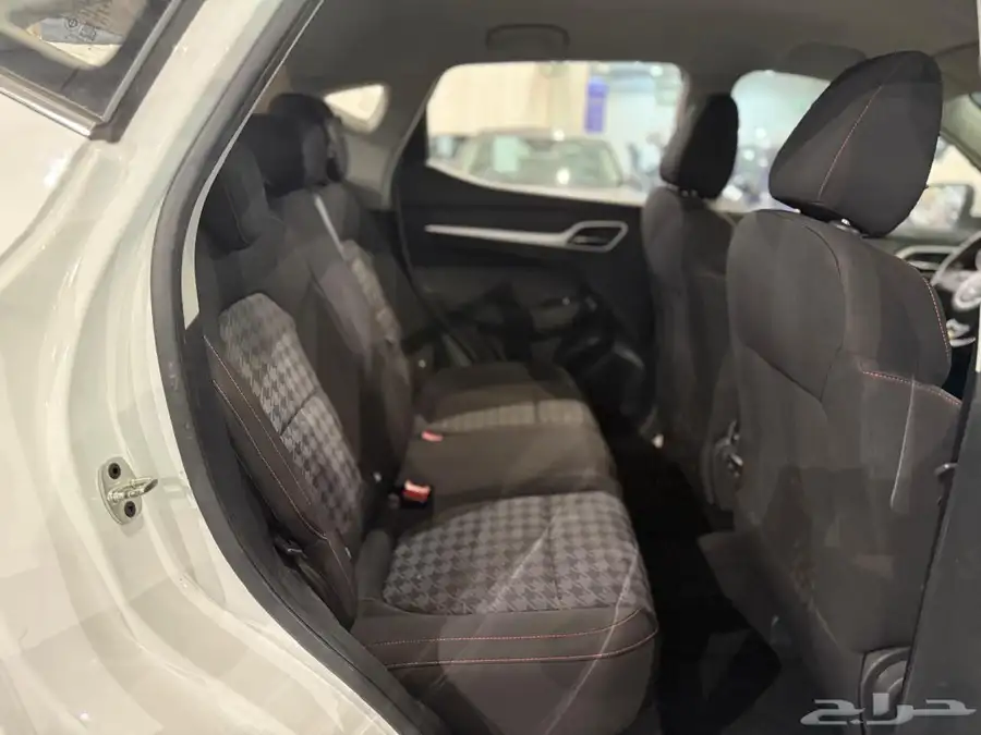 ام جي ZS 2023 نص فل 27