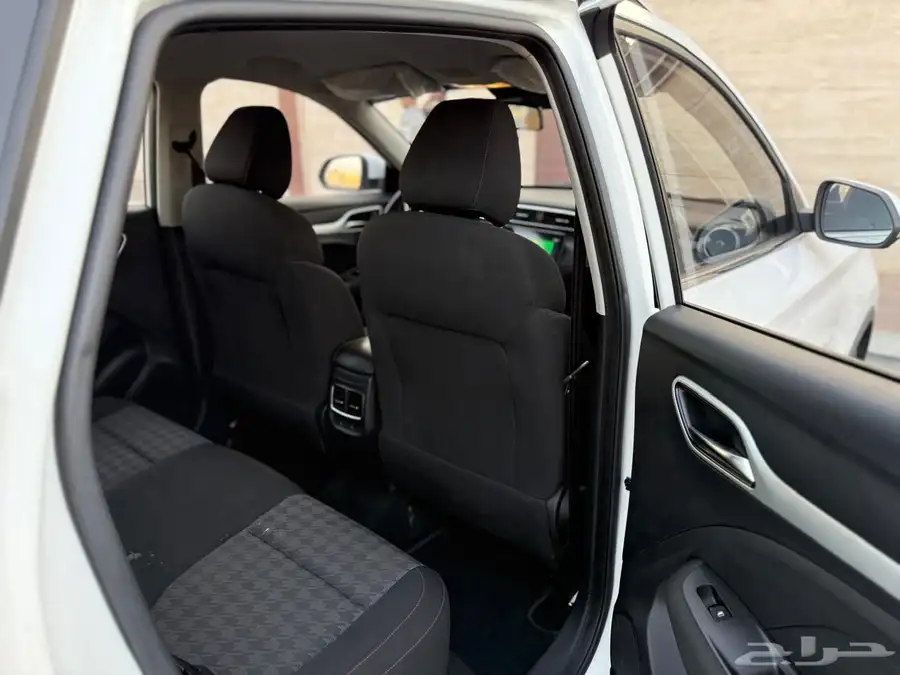 للبيع ام جي ZS 2023 نص فل 30