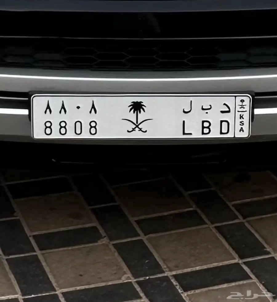 لوحة د ب ل 8808 للبيع 0