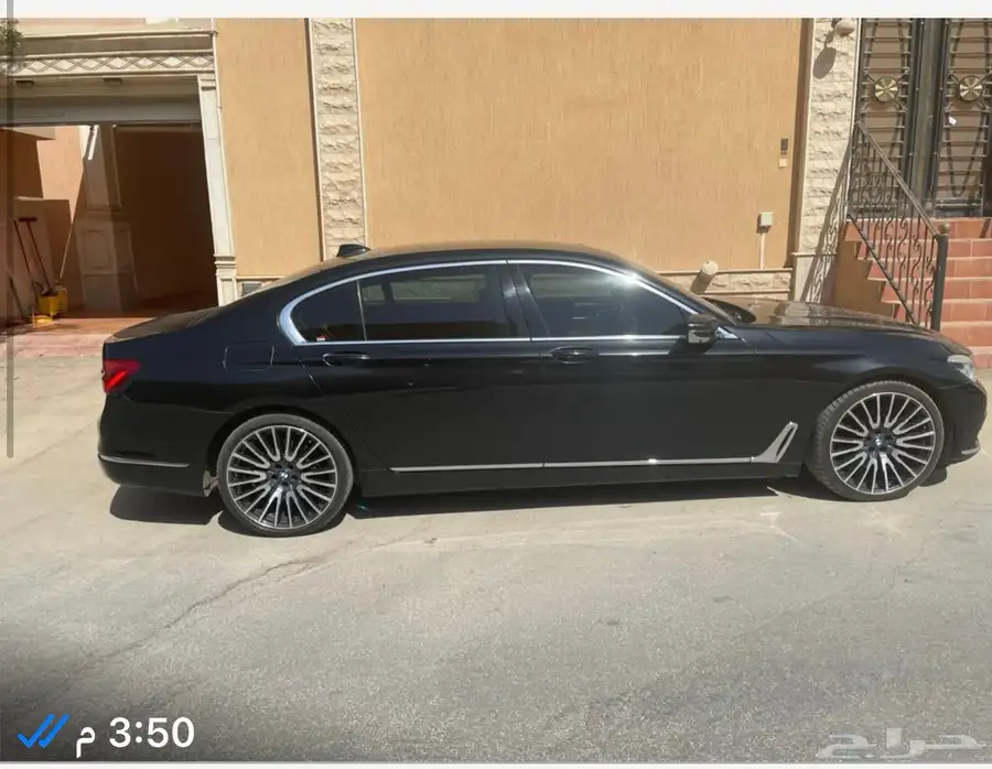 للبيع BMW 740 li LIM موديل 2016 3