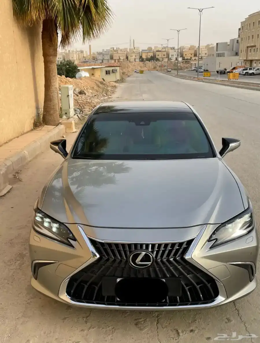 لكزس ES350 - 2022 0
