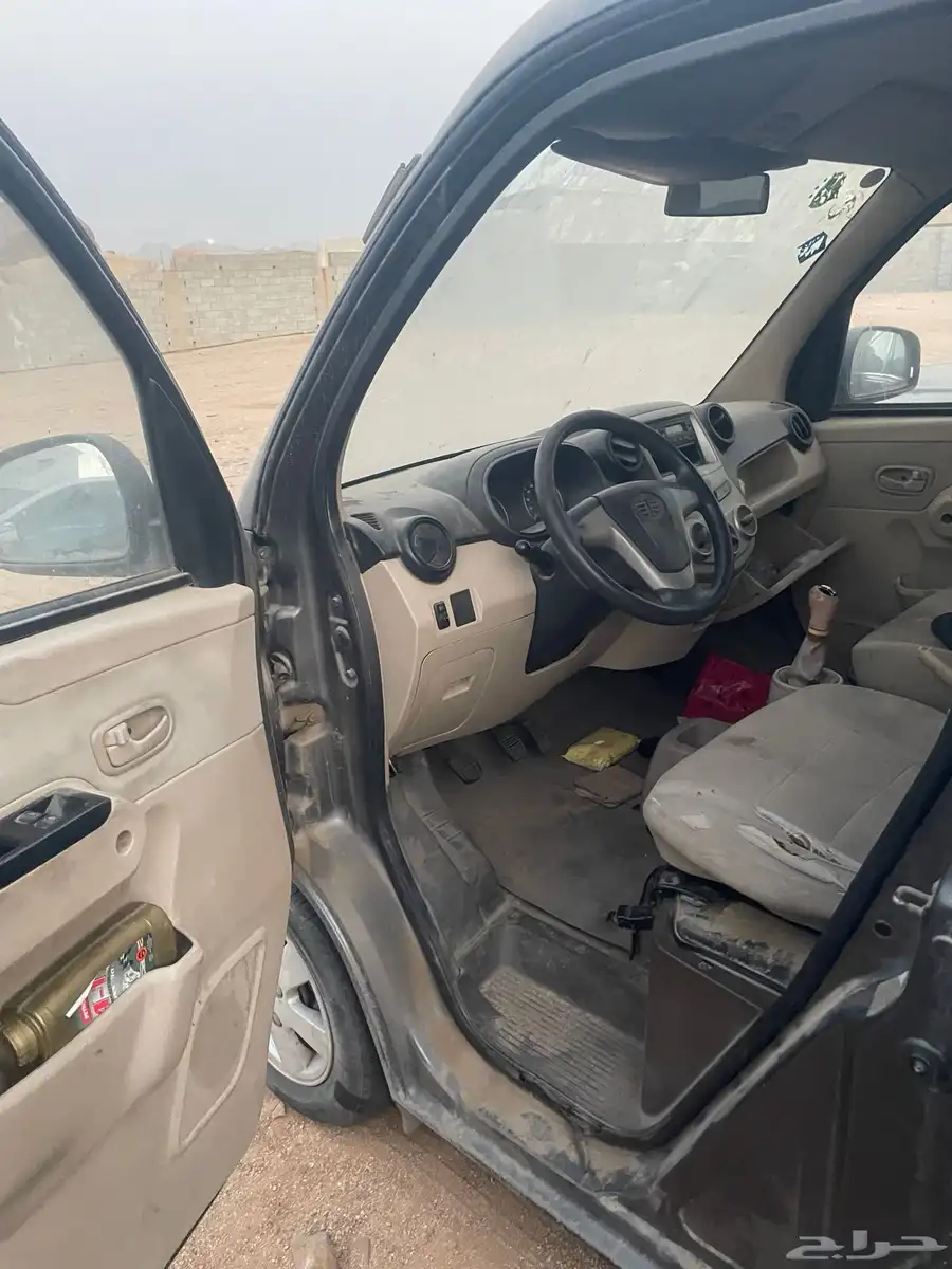 للبيع قطع تشليح دباب فان فاو v80 ACTIS 11