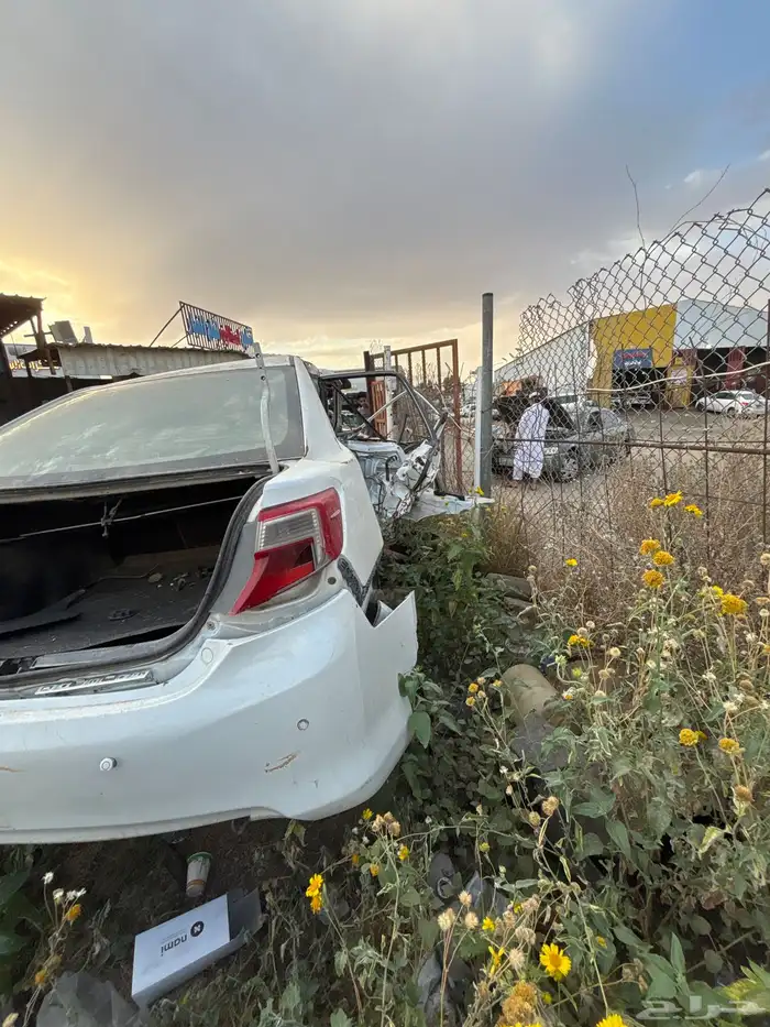 كامري 12 تشليح قطع غيار 2