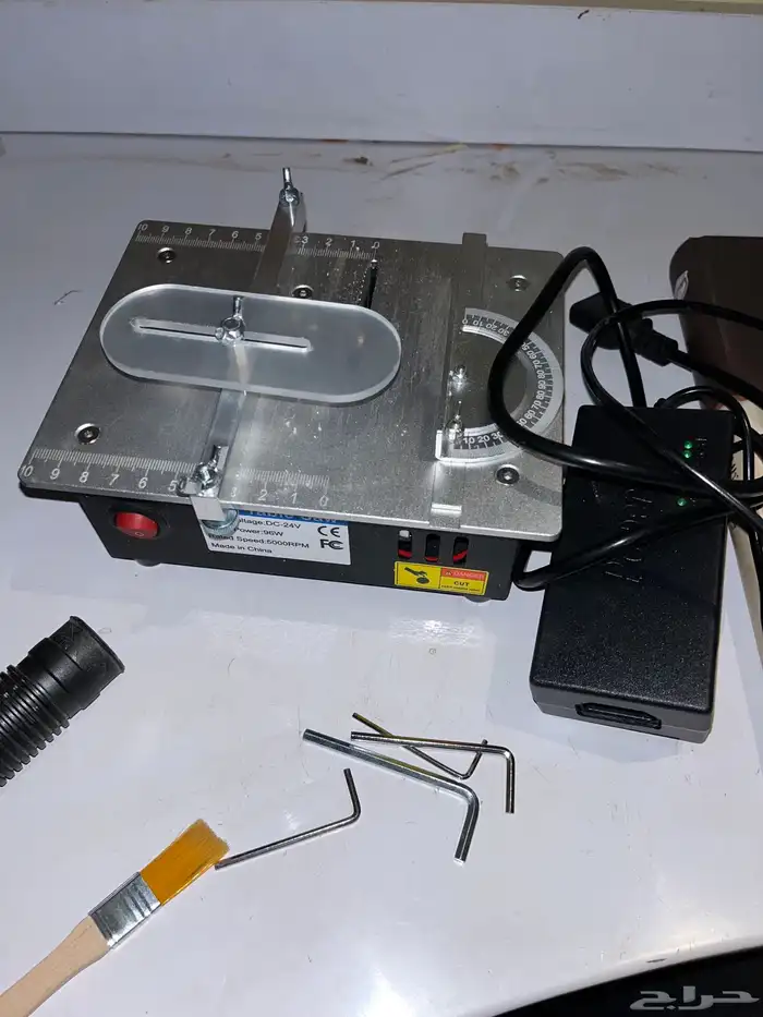 منشار خشب طاوله بي 160 0