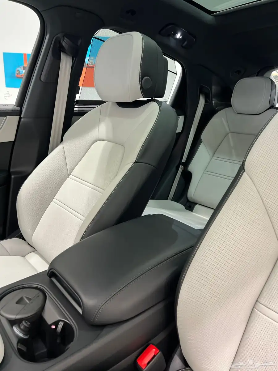 PORSCHE CAYENNE 2025 15
