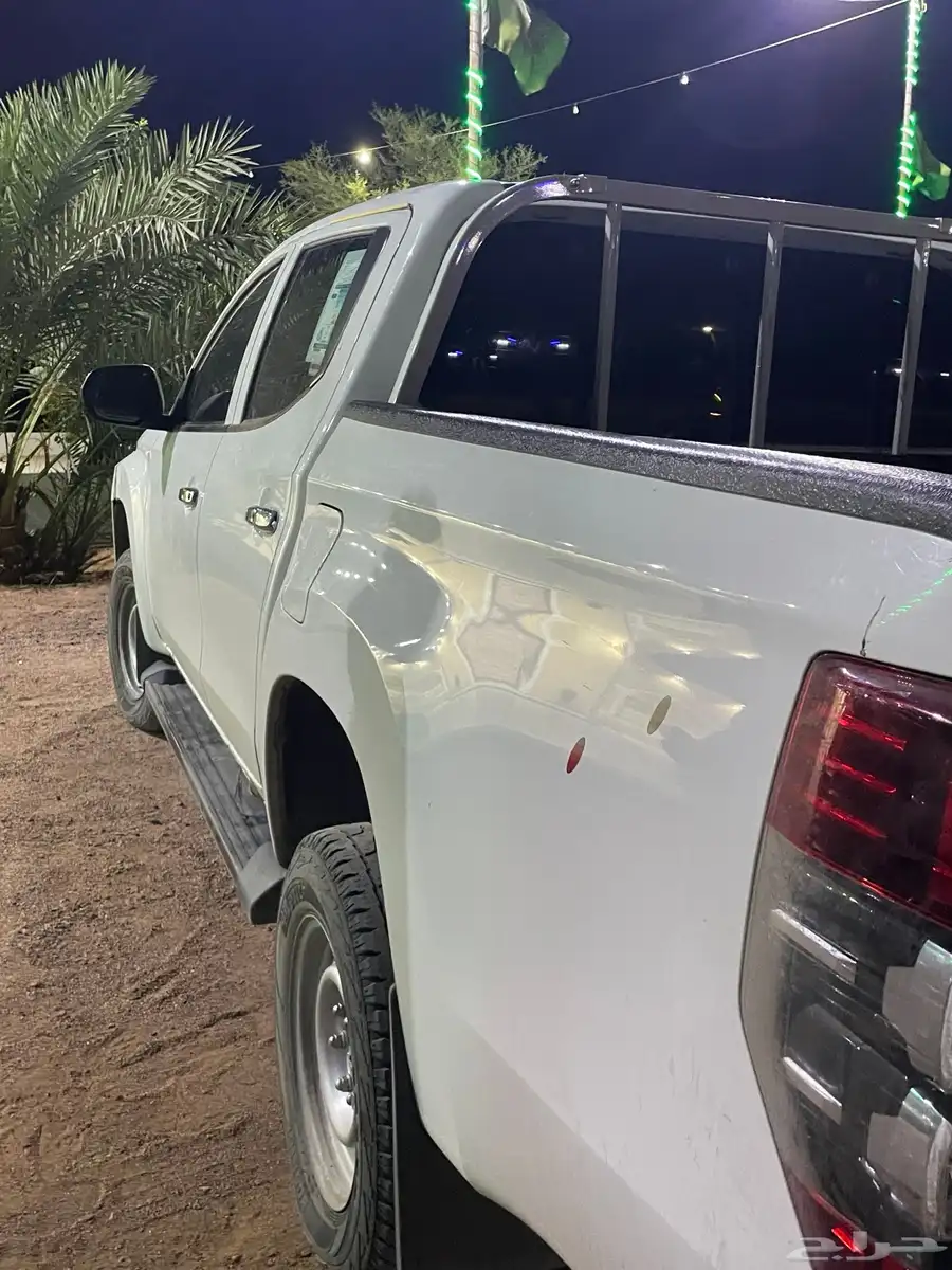 للبيع ميتسوبيشي L200 GLS ديزل فل كامل موديل 2023 6