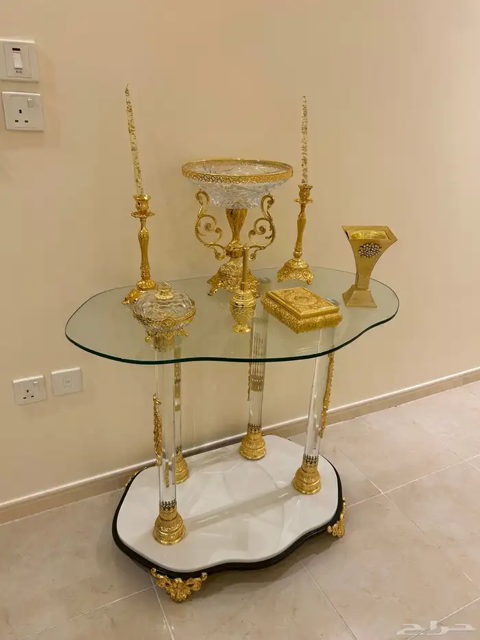 عربية ملكة 1