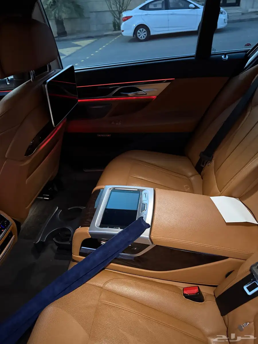 للبيع BMW 740 li LIM موديل 2016 0