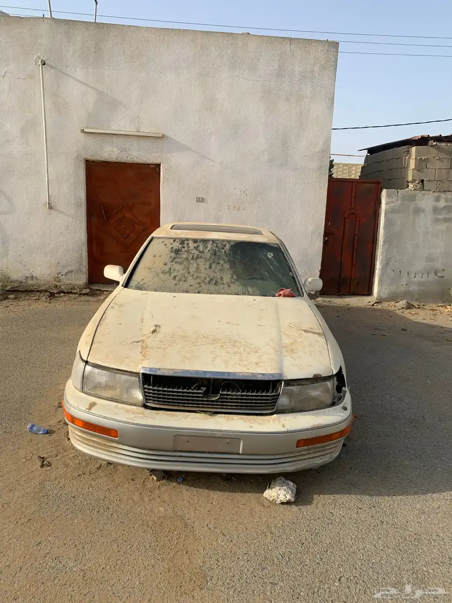 للبيع لكز400 تشليح 3