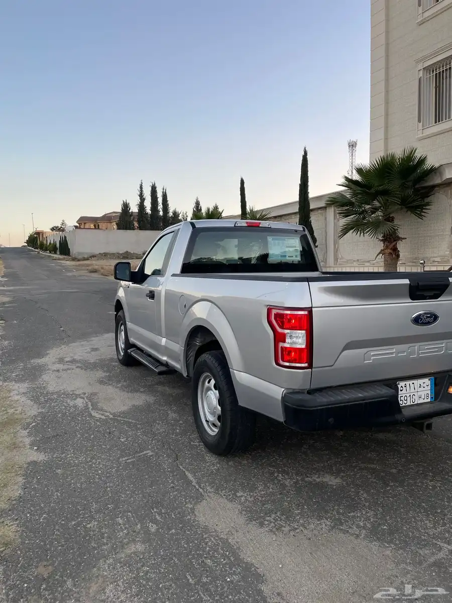 للبيع فورد 2018 f150 بدون دبل 6