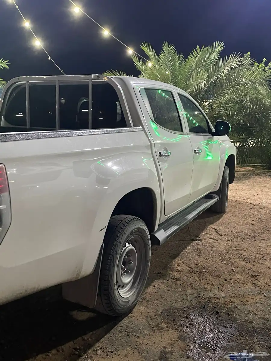 للبيع ميتسوبيشي L200 GLS ديزل فل كامل موديل 2023 4