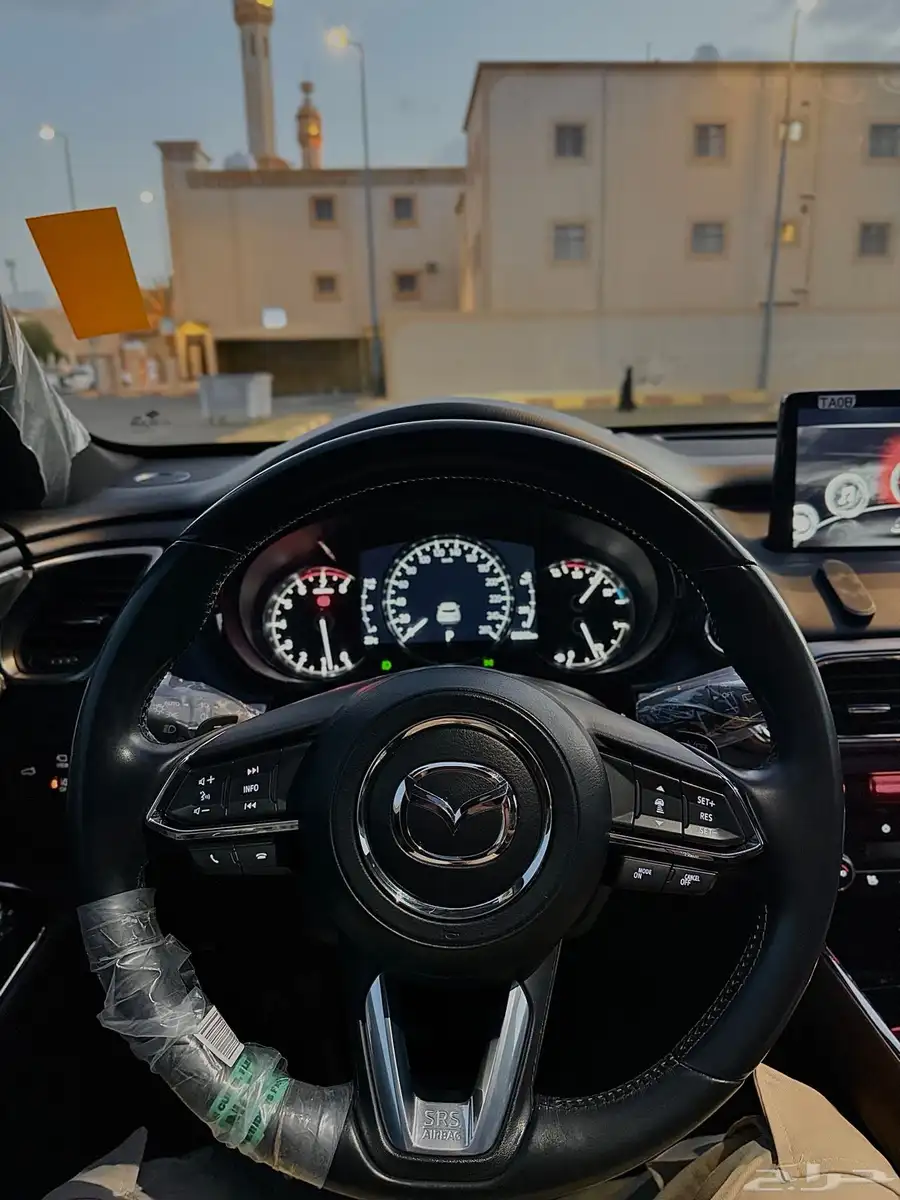 مازدا CX9 فل كامل فئة سجنتشر ( اعلى من الفل ) 36