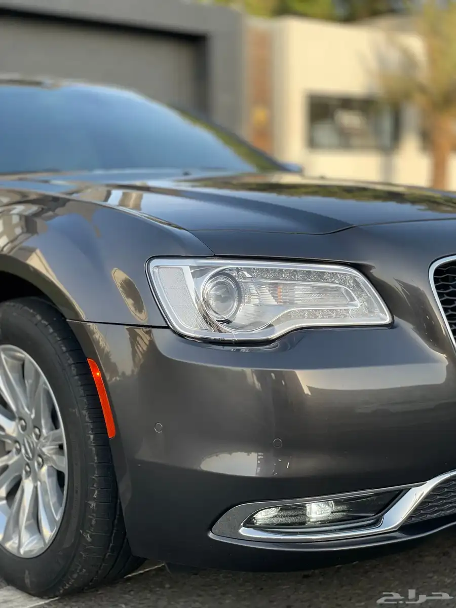 كرايزلر - C300 - 2023 - سعودي - ممشى قليل 2