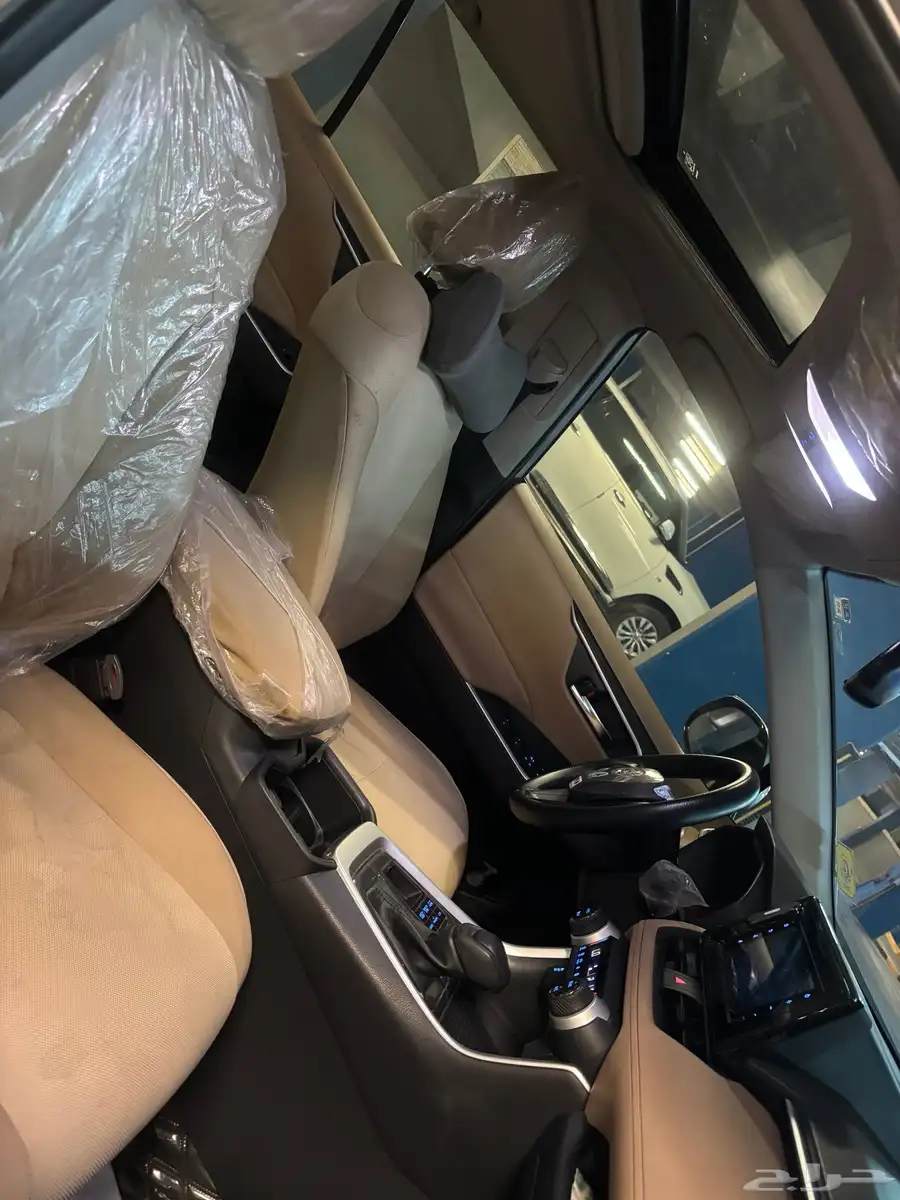 راف فور RAV4 فل كاملXLE دبل (نظيف) 14