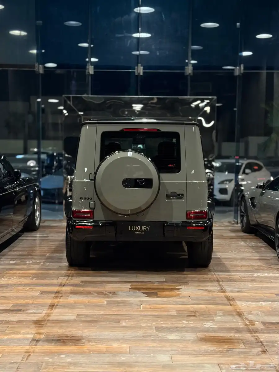 Mercedes G500 2023 31