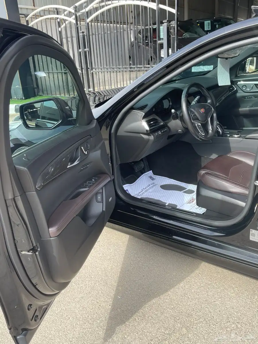 كاديلاك CT6 2019 فئه سبورت وارد الجميح صيانات وكاله نظيف 31