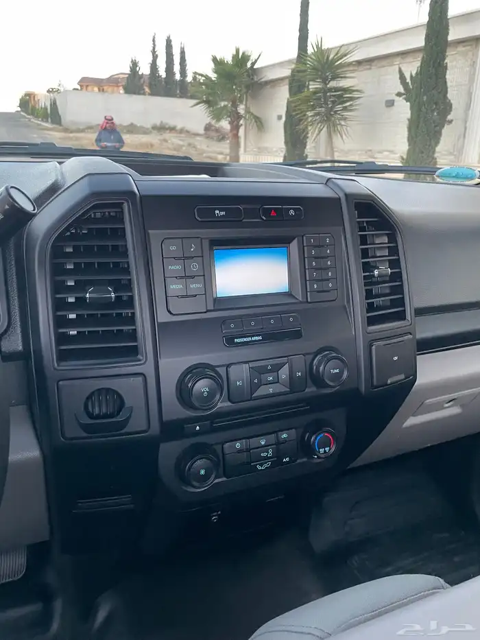 (تمم البيع)فورد 2018 f150 بدون دبل 12