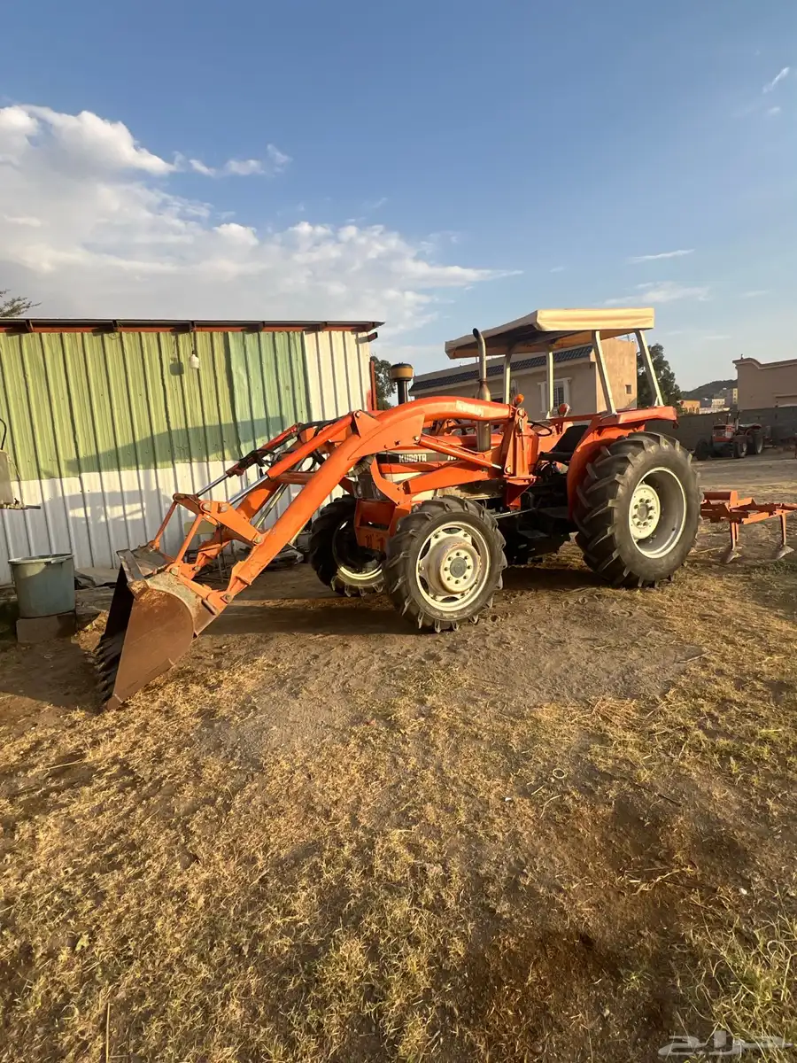 حراثة كابوتا M7500 DT 4