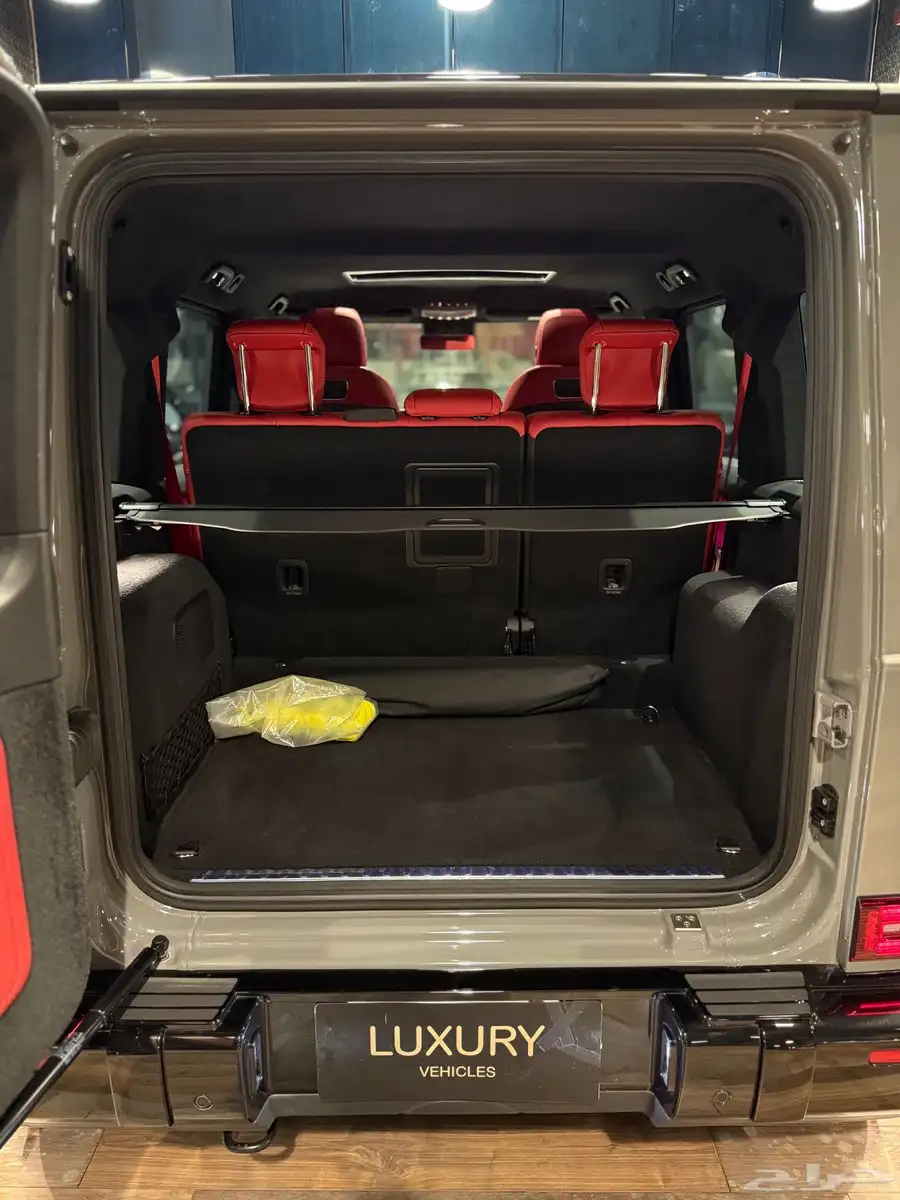 Mercedes G500 2023 13