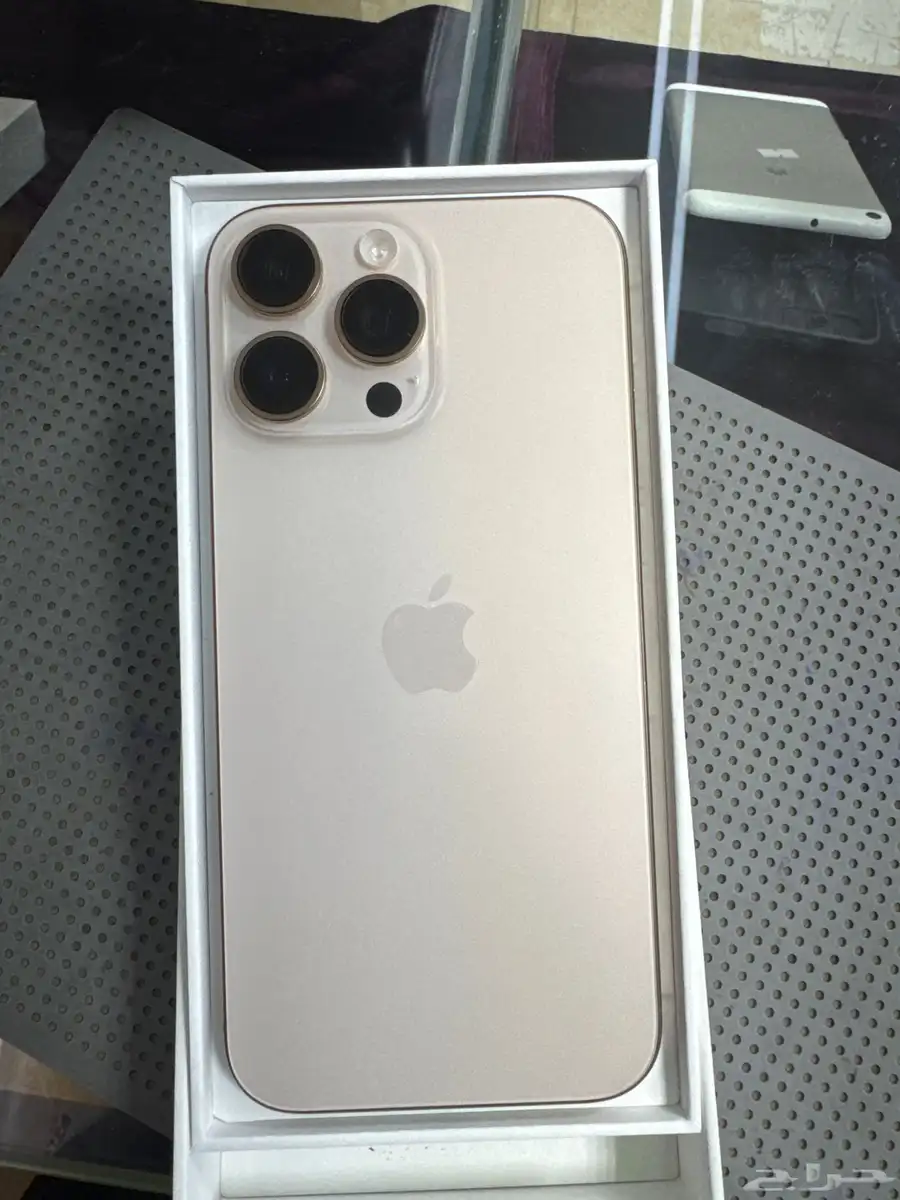 آيفون 16 Pro MAX 256 0
