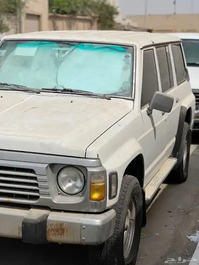نيسان 3