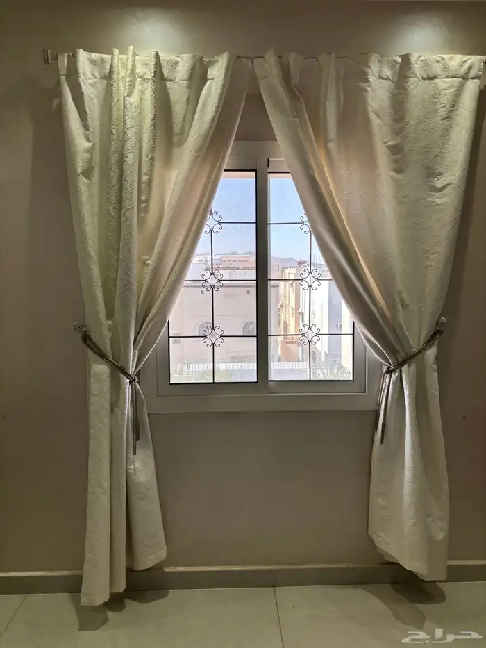 ستارة استخدام جديد ونظيف 1