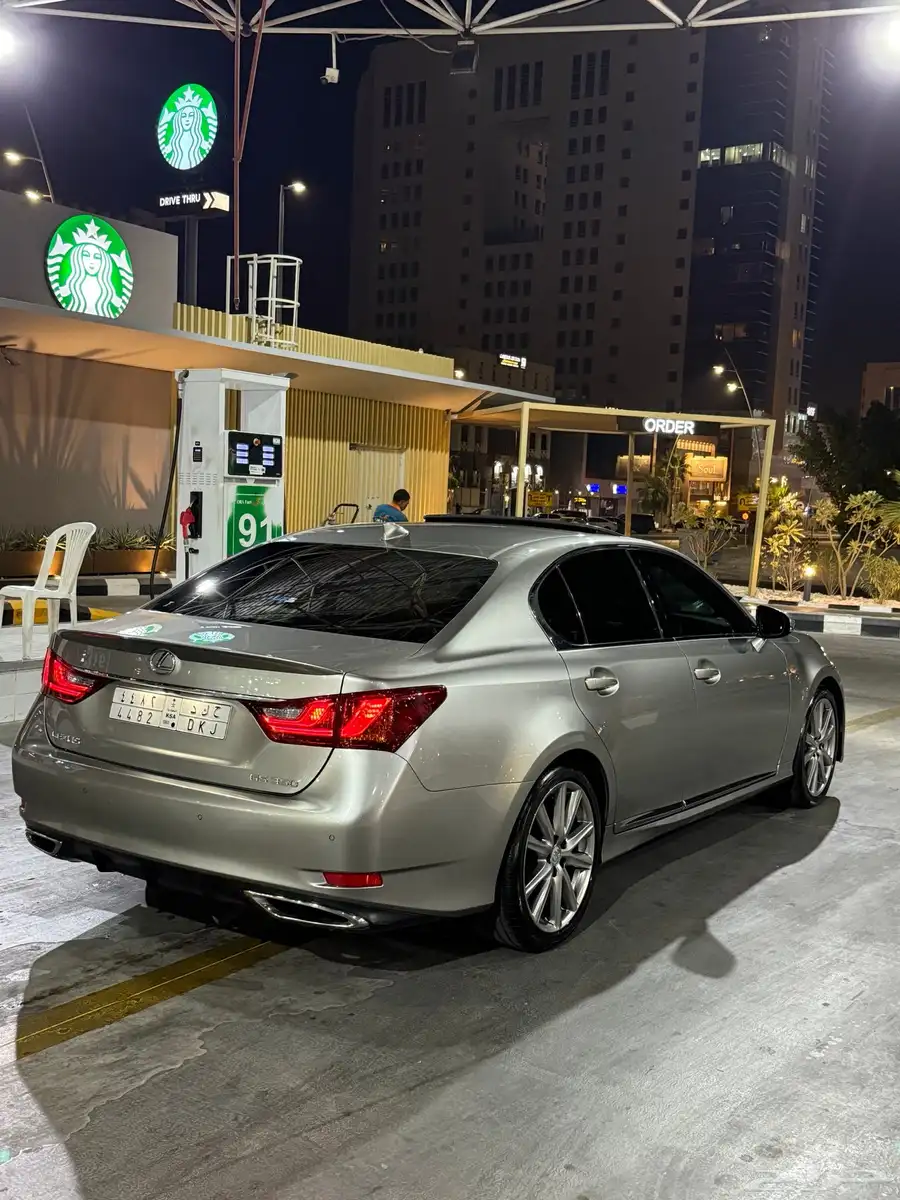 لكزس GS350 2015 1