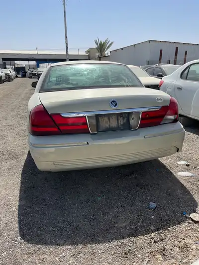 فورد ماركيز 2003 تشليح قطع غيار 3