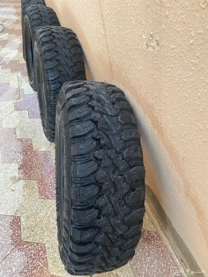 طقم كفرات نكسن حجري مقاس 17 2