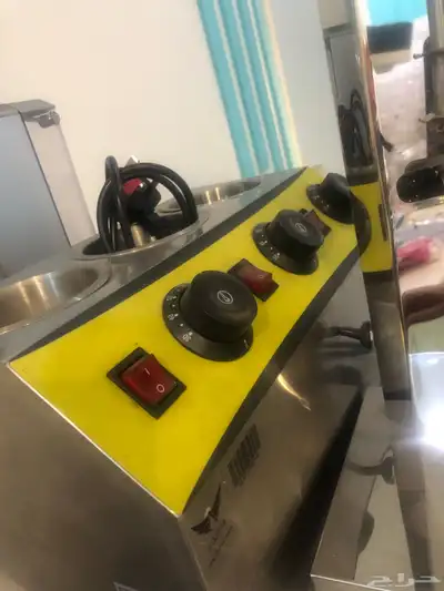 اغراض محل للبيع نظيفة استخدام قليل جدا 3