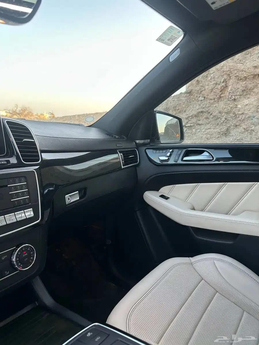 مرسيدس GLE63-S 33