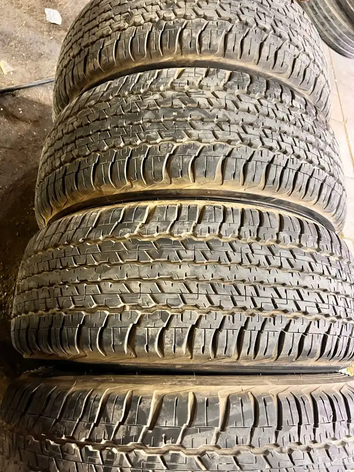كفرات دنلوب وكاله مقاس 285   60   18 0