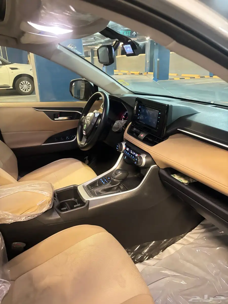 راف فور RAV4 فل كاملXLE دبل (نظيف) 15