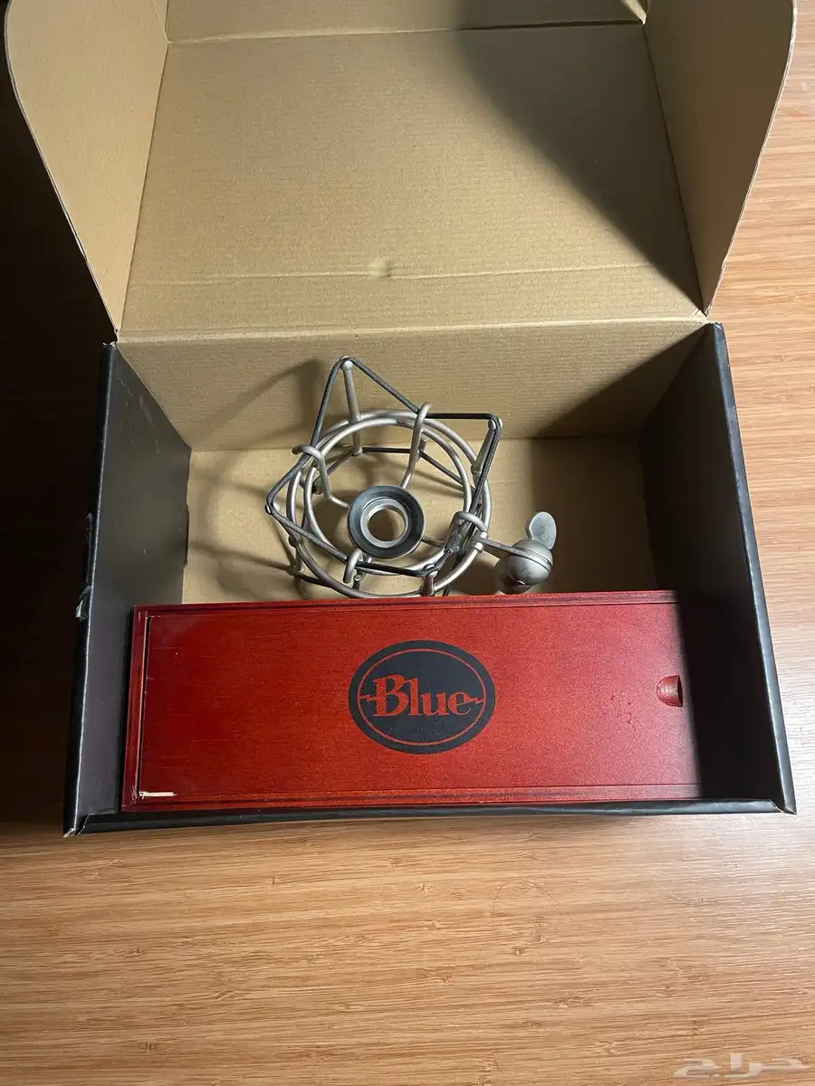 مايكروفون احترافي من شركة Blue 1