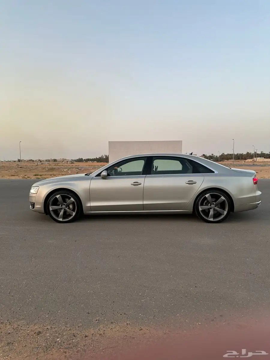 أودي A8L فل كامل 11