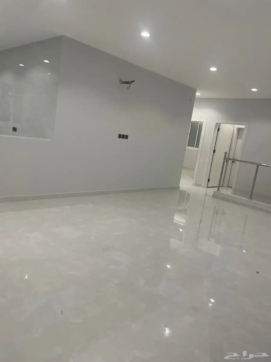عرض ذهبي فله روف ب 750 الف فقط 10