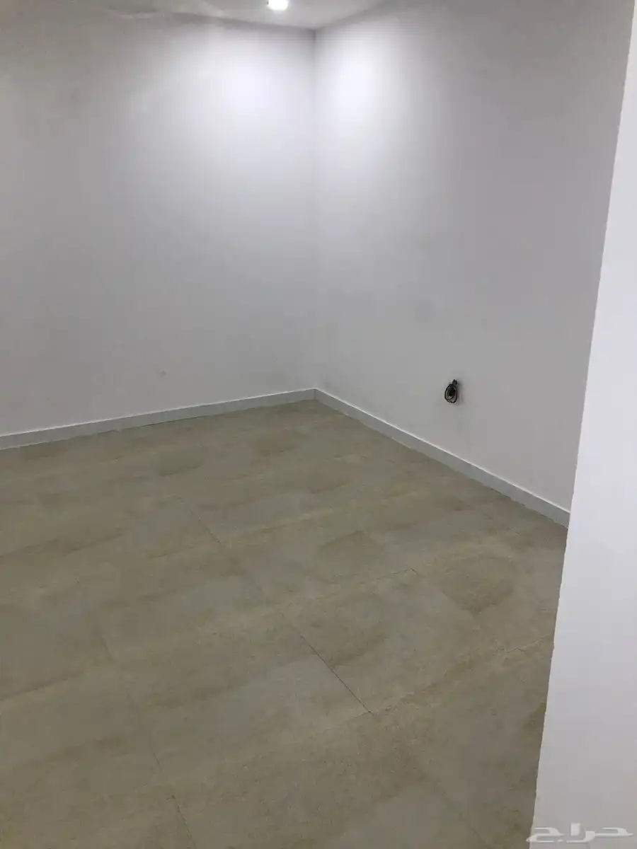لأصحاب معمل حلويات 6